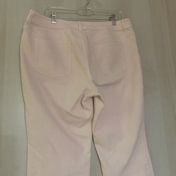 Chico’s pink denim jeans,‎ Chico size 2 , size 12 - Picture 9 of 12